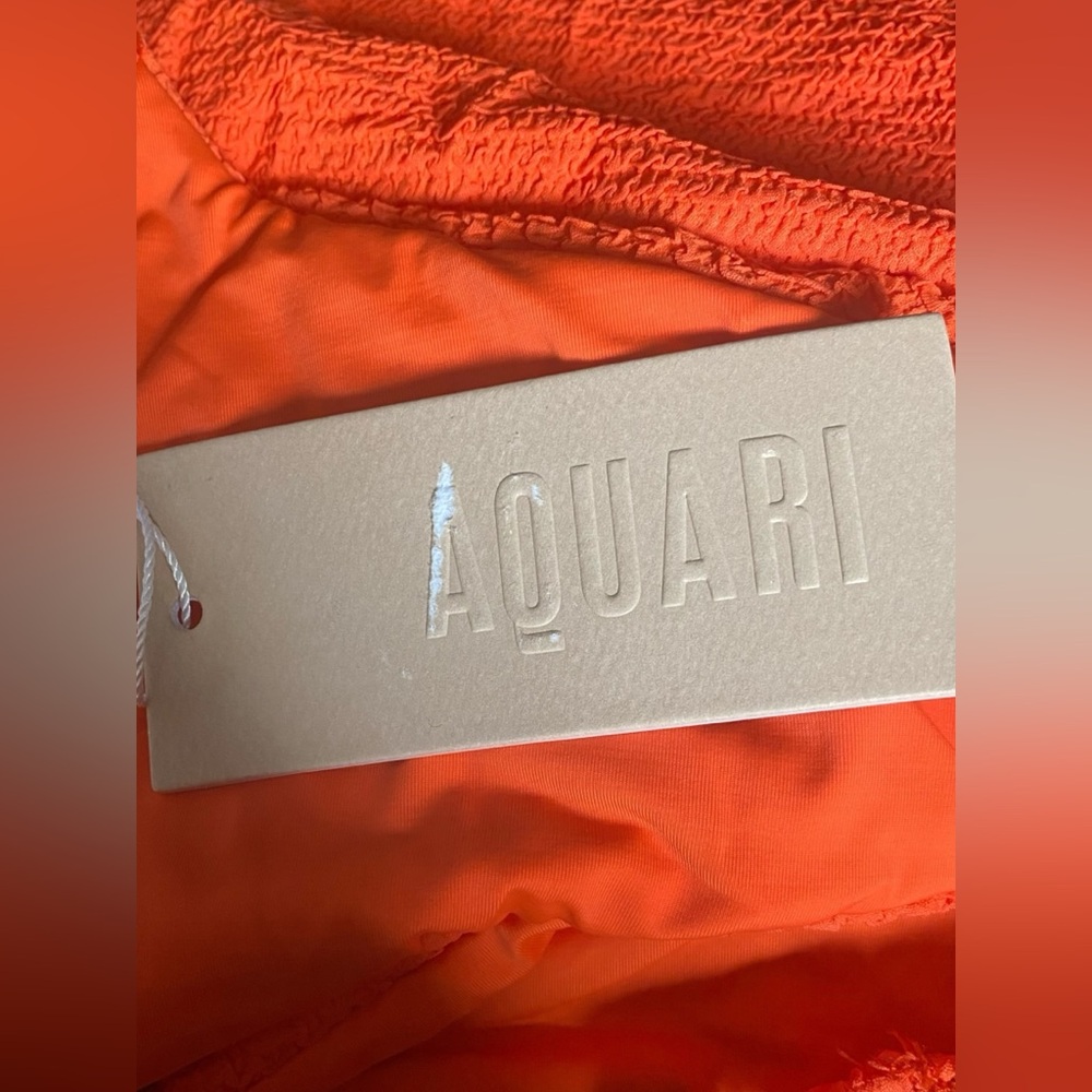 NWT Aquari Mirage One Piece Swimsuit in Tangerine Medium - Picture 7 of 7